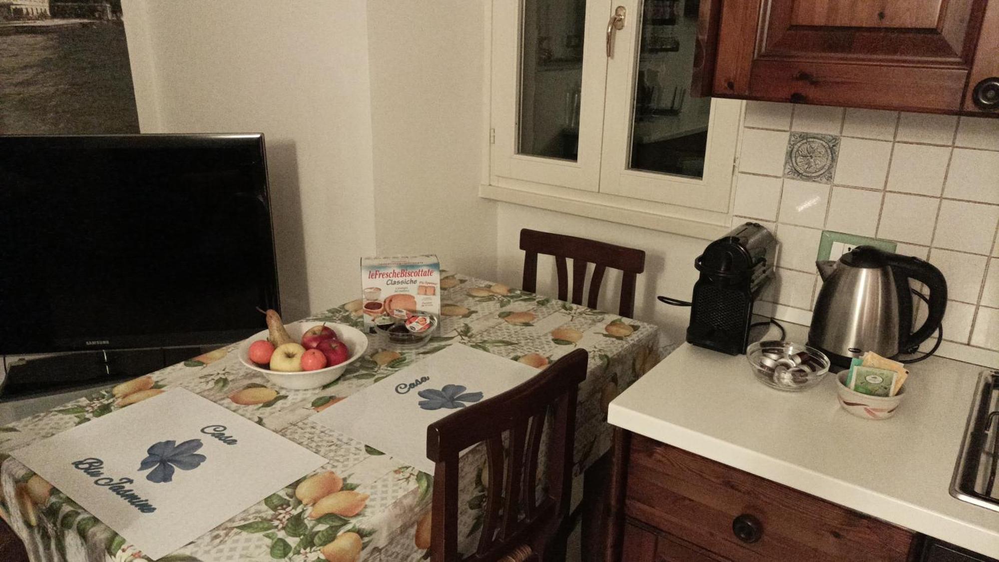 Apartament Casa Blu Jasmine Gargnano Zewnętrze zdjęcie